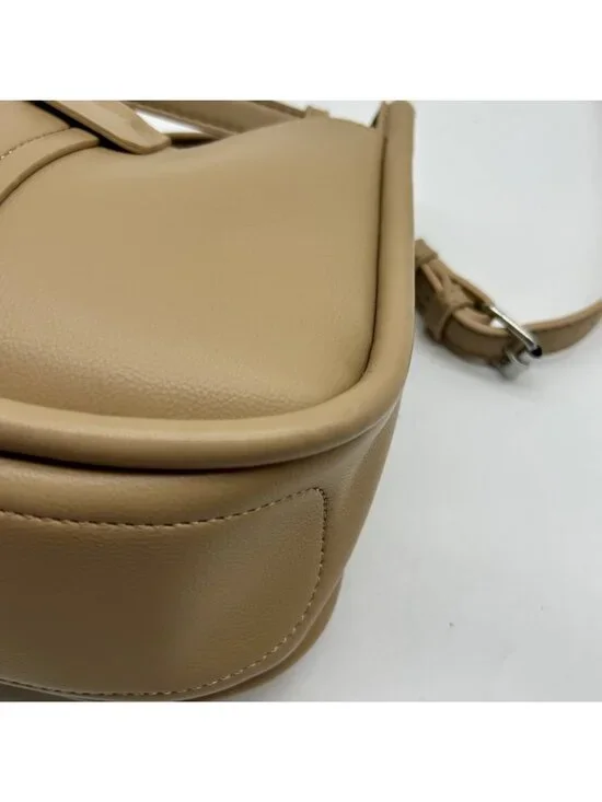 Miztique Beige Leather Crossbody Bag - Picture 6 of 10
